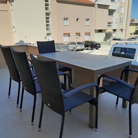 Apartments Edo Novalja Exterior photo